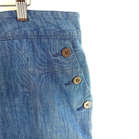Isaac Mizrahi New York Blue Light Weight Denim Blue High Rise Shorts 14 38/5 - Picture 2 of 7